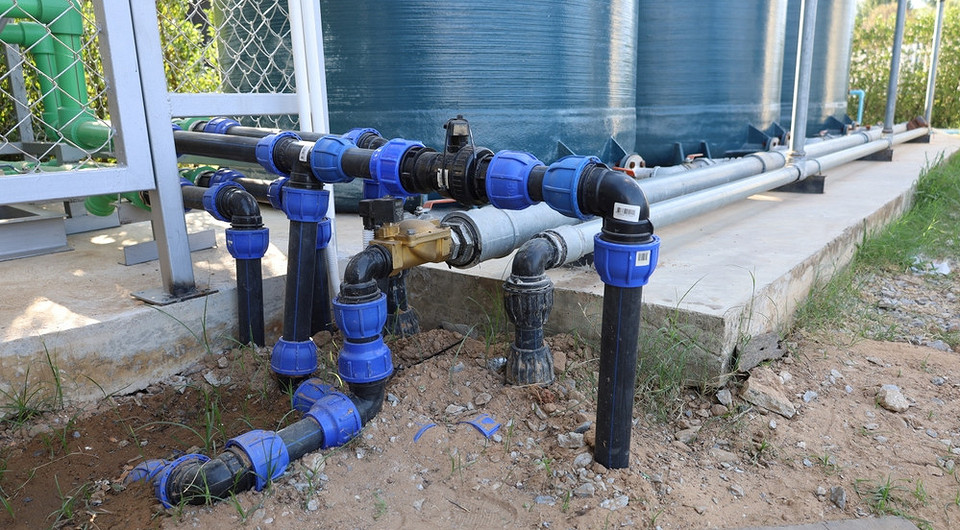 ПНД труби: надійні зєднання своїми руками – покрокова інструкція — З'єднання ПНД труб