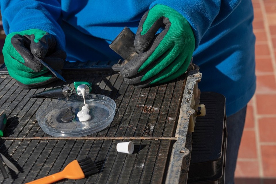 Боротьба з іржею Видалення іржі з болта: використання хімічних засобів та механічної обробки