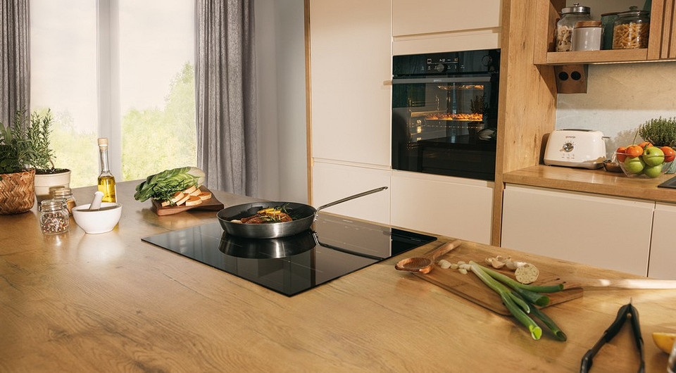 Кухня майбутнього Сучасна кухня 2026: розумна техніка та стильний дизайн інтер'єру.