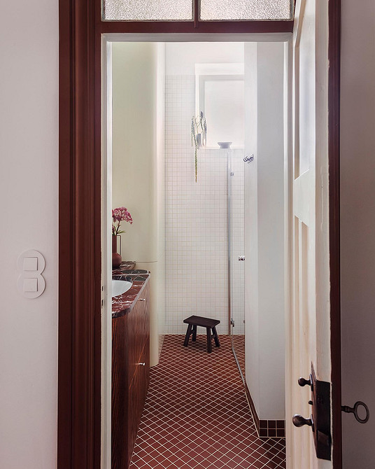 Велика плитка: сучасний вибір Велика напольна плитка 2026: сучасні тенденції та поради з укладання