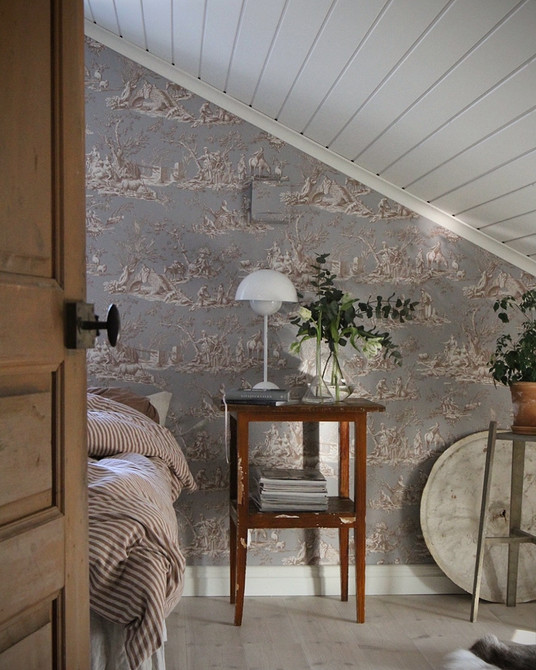 Геометрія в дизайні Сучасні модні шпалери 2026 з геометричним малюнком в світлій кімнаті