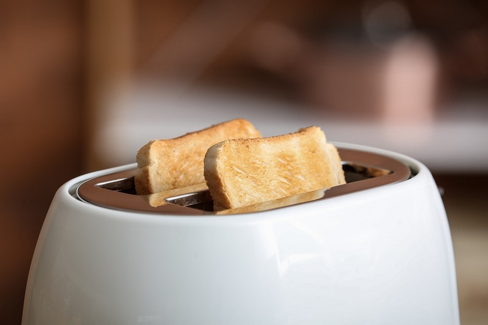 Електрична яйцеварка: зайва? Електрична яйцеварка - непотрібний гаджет на кухні, що займає місце.