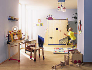 Дитячий стіл 2026: ергономіка та стиль для успішного навчання — Меблі для дітей молодшого шкільного віку 2026