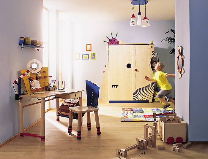 Затишний дитячий кабінет Дитячий ергономічний стіл для навчання вдома, меблі для молодшого школяра 2026