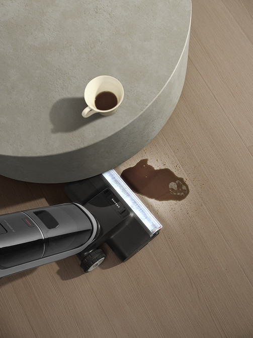 Топ подарунків на 8 березня Огляд корисних подарунків на 8 березня, включаючи робот-пилосос Dreame X40 Ultra Complete.