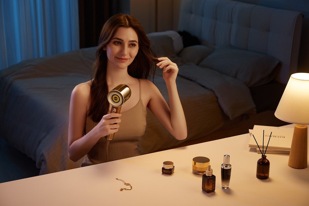 Інвестиція у вільний час Приклади корисних і потрібних подарунків на 8 березня, в тому числі робот-пилосос