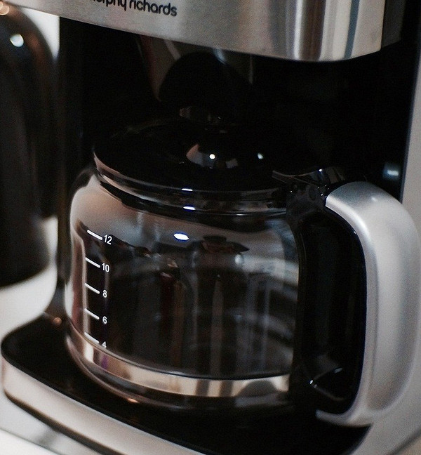 Кавомашина: ідеальний смак Вибір кавомашини для дому 2026: капсульна модель для швидкого еспресо