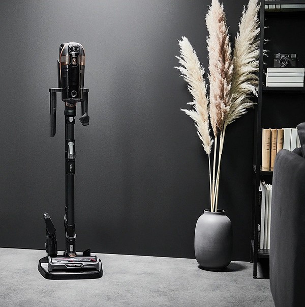 Рейтинг пилососів 2025 Візуалізація рейтингу вертикальних пилососів 2025 року із зазначенням їх функціоналу.