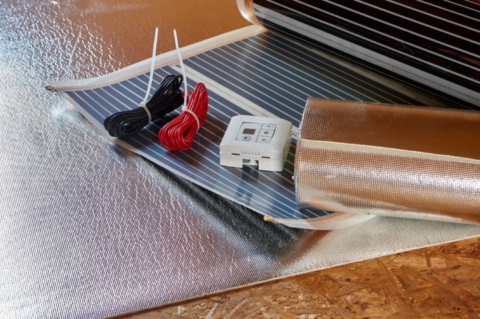 Дизайн з теплою стіною Елегантний дизайн ванної кімнати з теплою стіною: затишок та сучасність