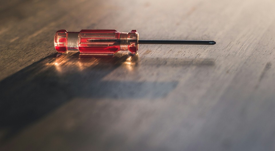 Вибір викрутки 2026 Різноманітні види викруток: шліцеві, хрестоподібні, для точних робіт та інших задач