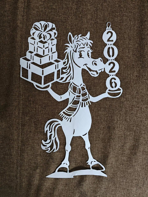 Витинанки своїми руками Декор вікон до свят: новорічні витинанки 2026 ручної роботи.