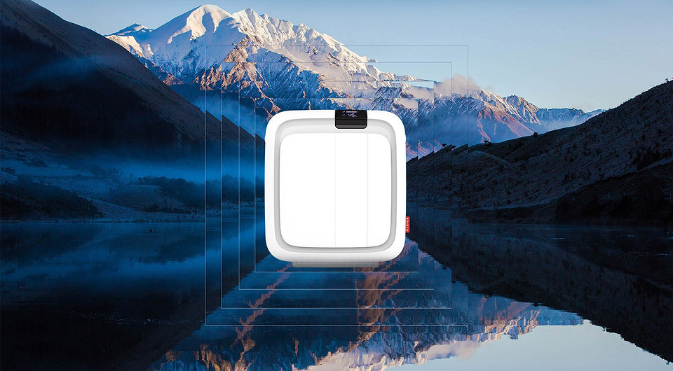 Чистота в домі Сучасний очищувач повітря Boneco з мінімалістичним дизайном в інтер'єрі оселі.