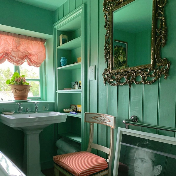 Індивідуальний арт-декор Стильний арт-декор у ванній кімнаті: незвичайні рішення для створення індивідуального простору.