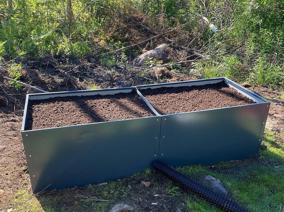 Дизайн грядок своїми руками Варіанти дизайну грядок для вирощування огірків у відкритому грунті своїми руками.