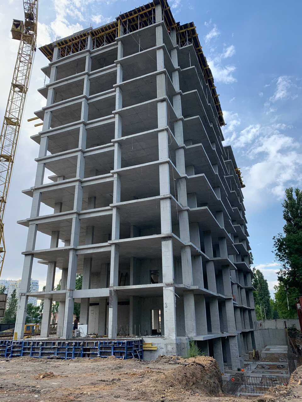 Безпека капіталу Безпечні інвестиції в новобудови: перевірка забудовника та вигідні умови фінансування у 2026 році.