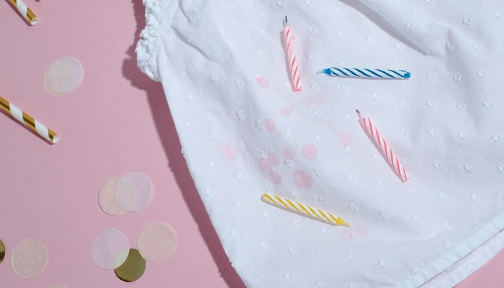 Видалення винних плям Видалення винної плями з білої тканини народними методами в домашніх умовах.