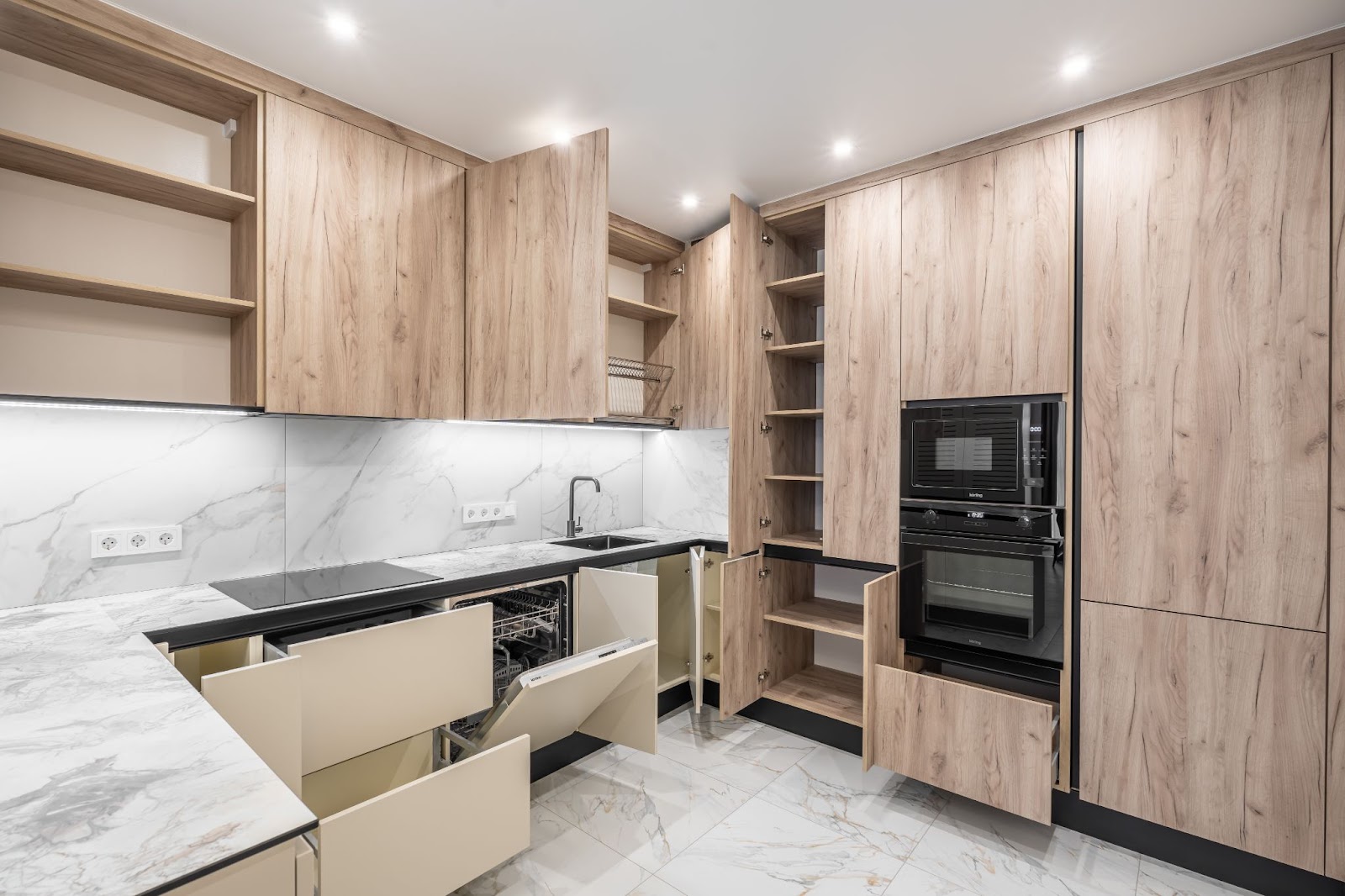 Встановлення техніки Встановлення кухонної техніки: швидко, безпечно та з дотриманням всіх норм.