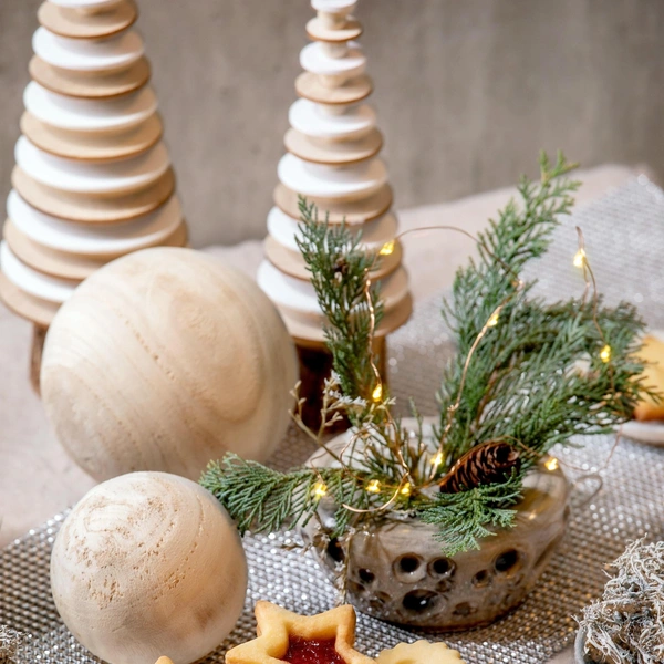 Текстиль на столі Використання текстилю: серветки та скатертина для новорічного столу 2026.