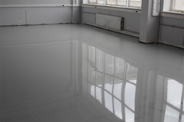 Готова підлога: краса та практичність Готова підлога з замкового кварцвінілу: імітація дерева, водостійкість, тепла підлога.