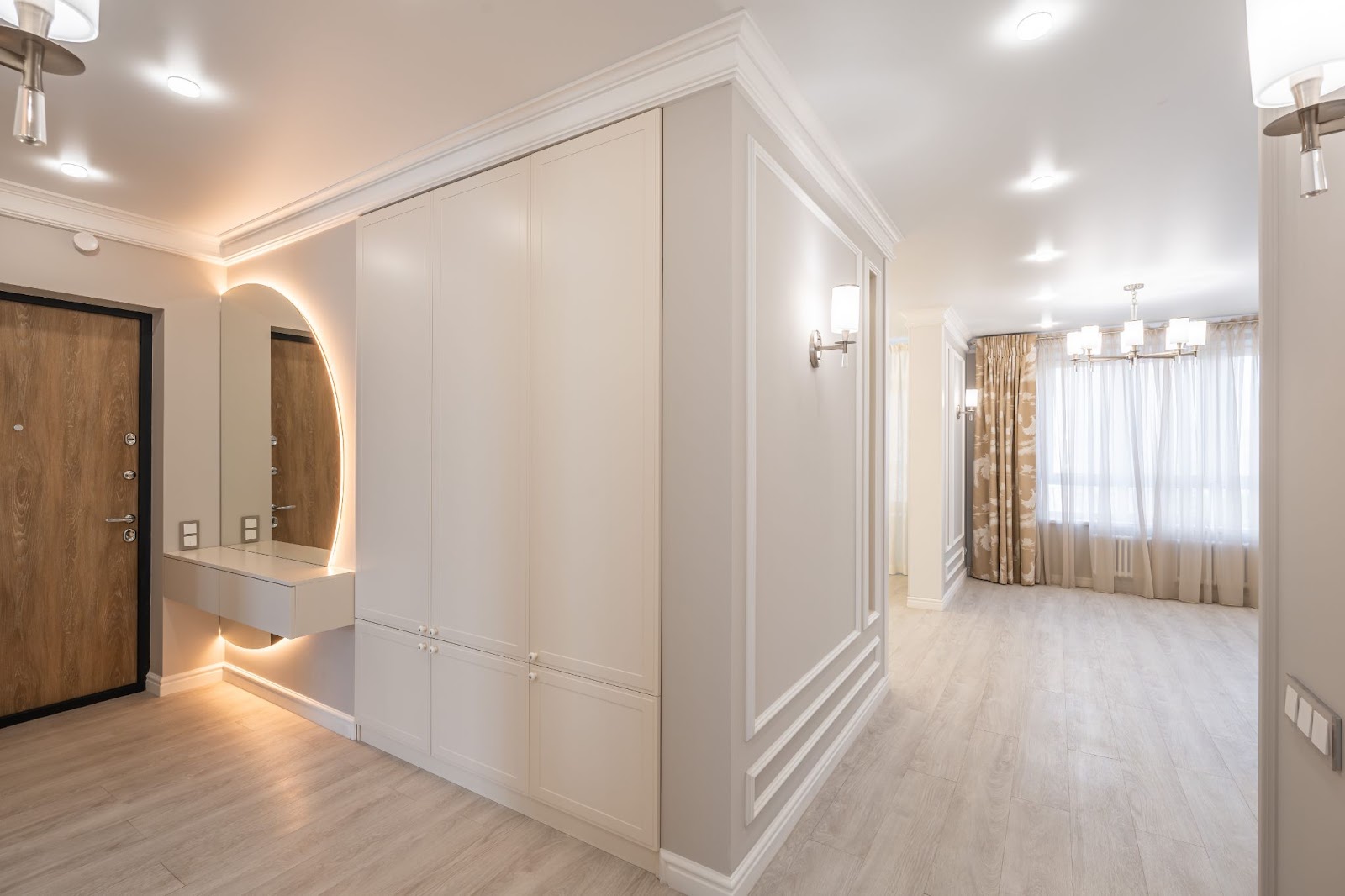 Неокласика та сучасність Дизайн інтер'єру квартири 2026: неокласика з сучасними елементами та світлим оформленням