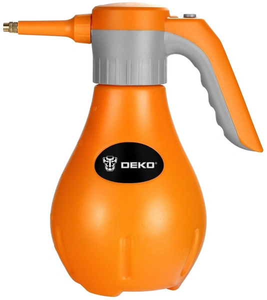 Могутній пирій повзучий Густа маса пирію повзучого, що демонструє потужну кореневу систему.